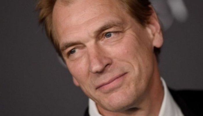 Rămăşiţe umane găsite în zona în care a dispărut actorul Julian Sands în urmă cu cinci luni 